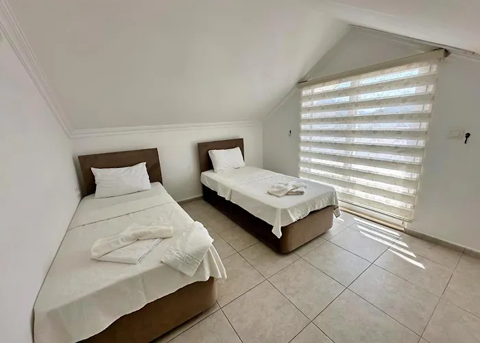 Valley - 4 Bedroom Private Vilă Fethiye