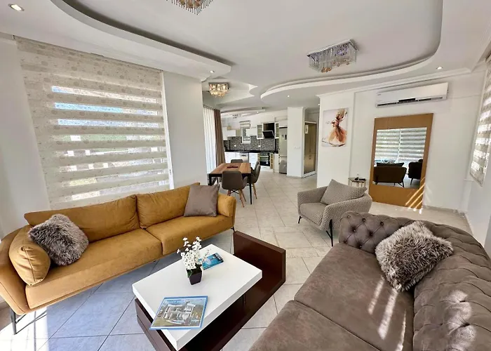 Vila Valley - 4 Bedroom Private